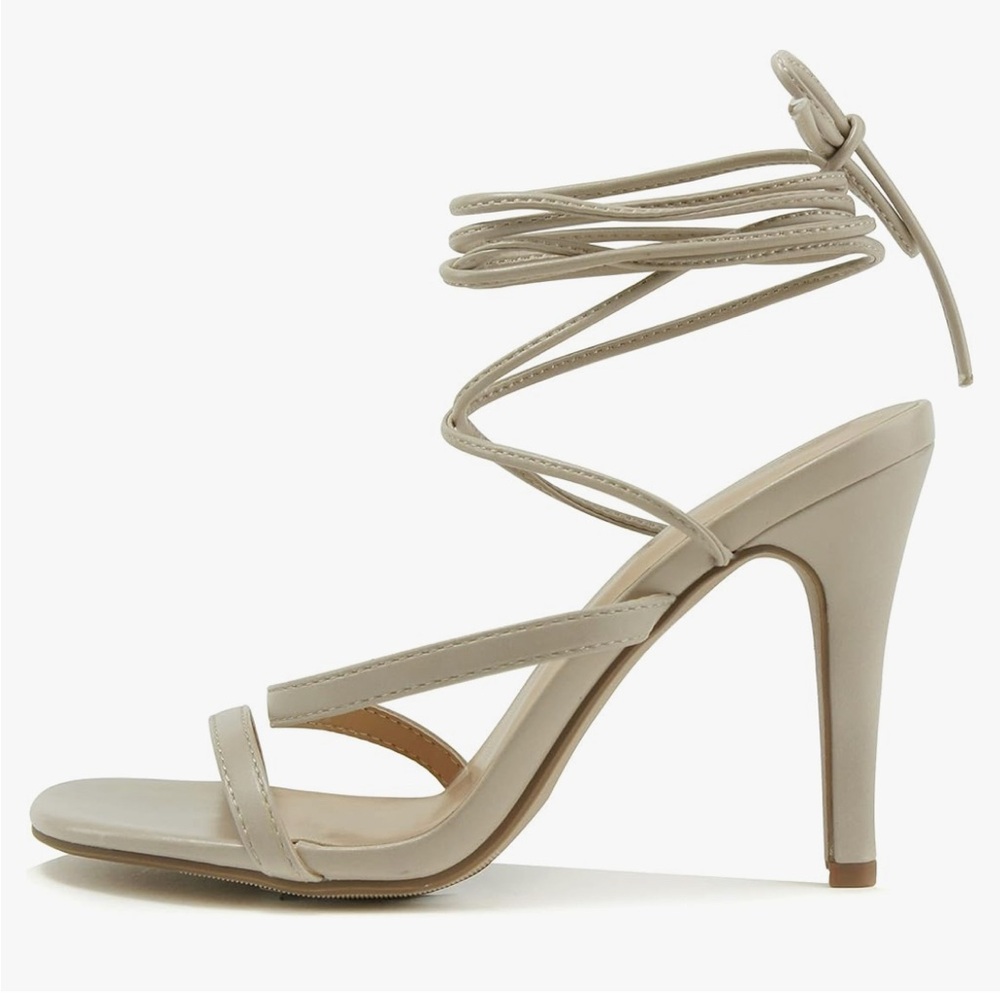 new !with out box  !! Cityclassified Cream Stiletto Heels with Ankle Straps